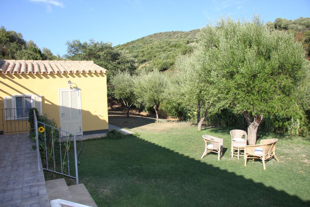 Agriturismo S'Arxola Villa Teulada Bagian luar foto